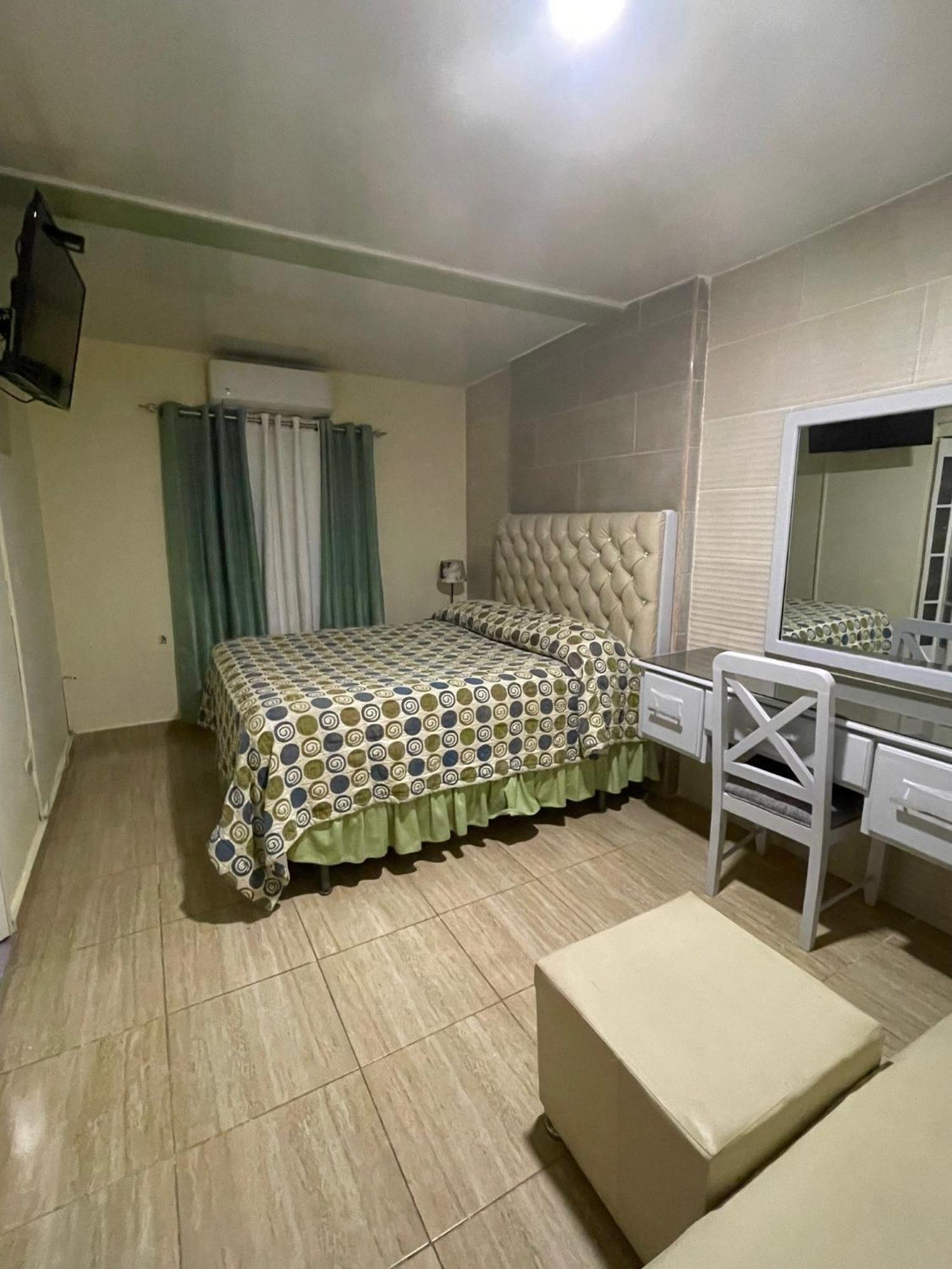 Hotel Frano Romana Center ラ・ロマーナ エクステリア 写真