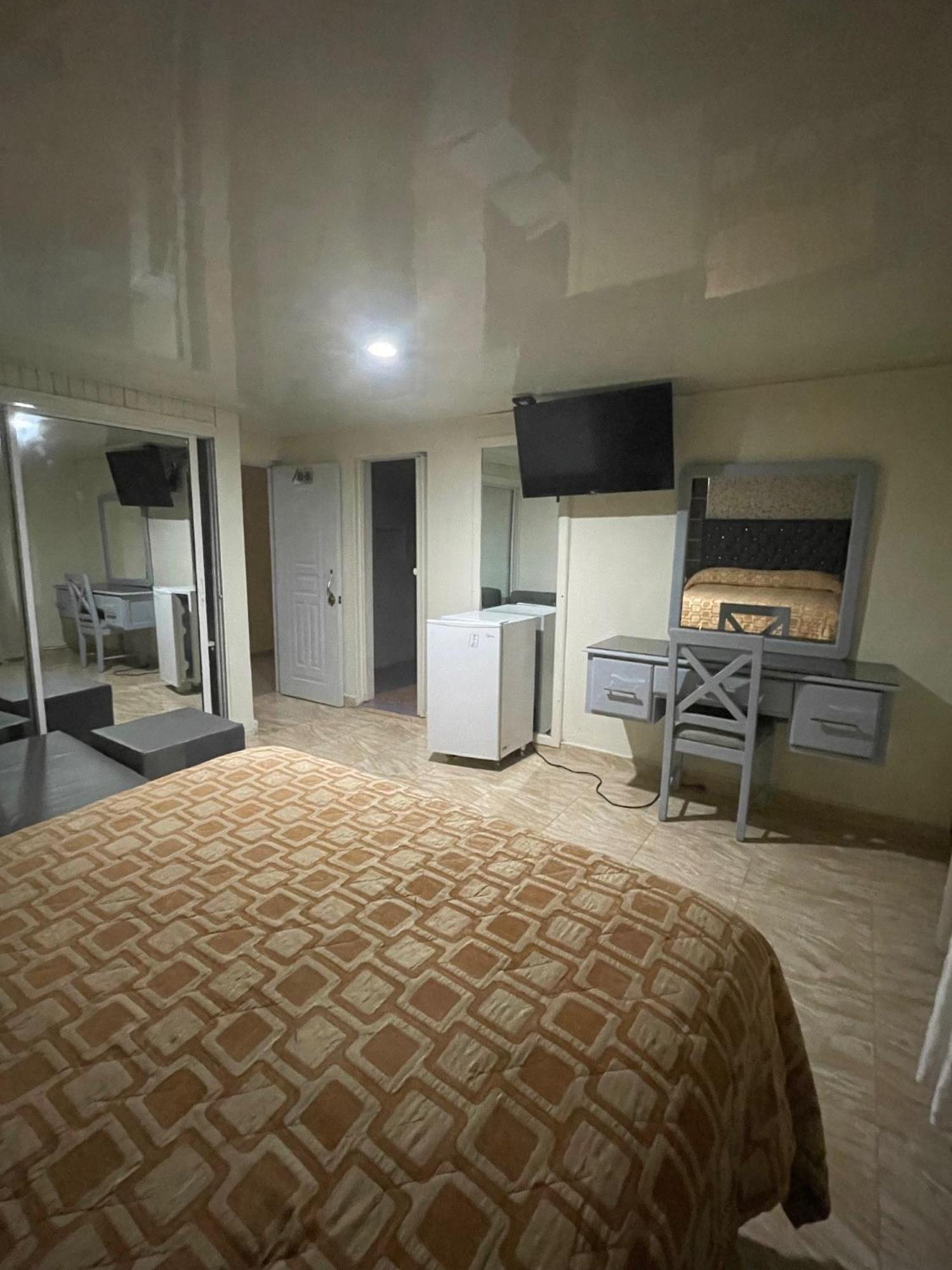 Hotel Frano Romana Center ラ・ロマーナ エクステリア 写真
